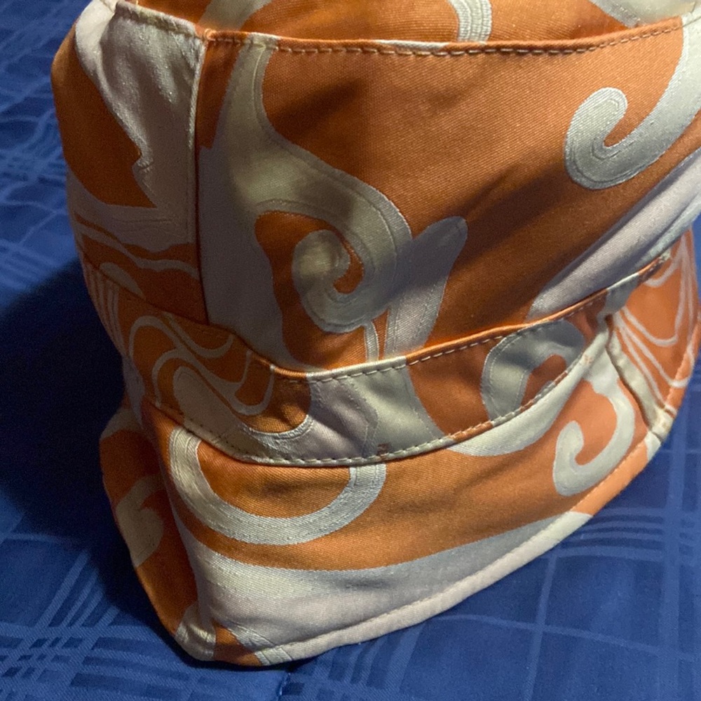 Fendi Bucket hat!